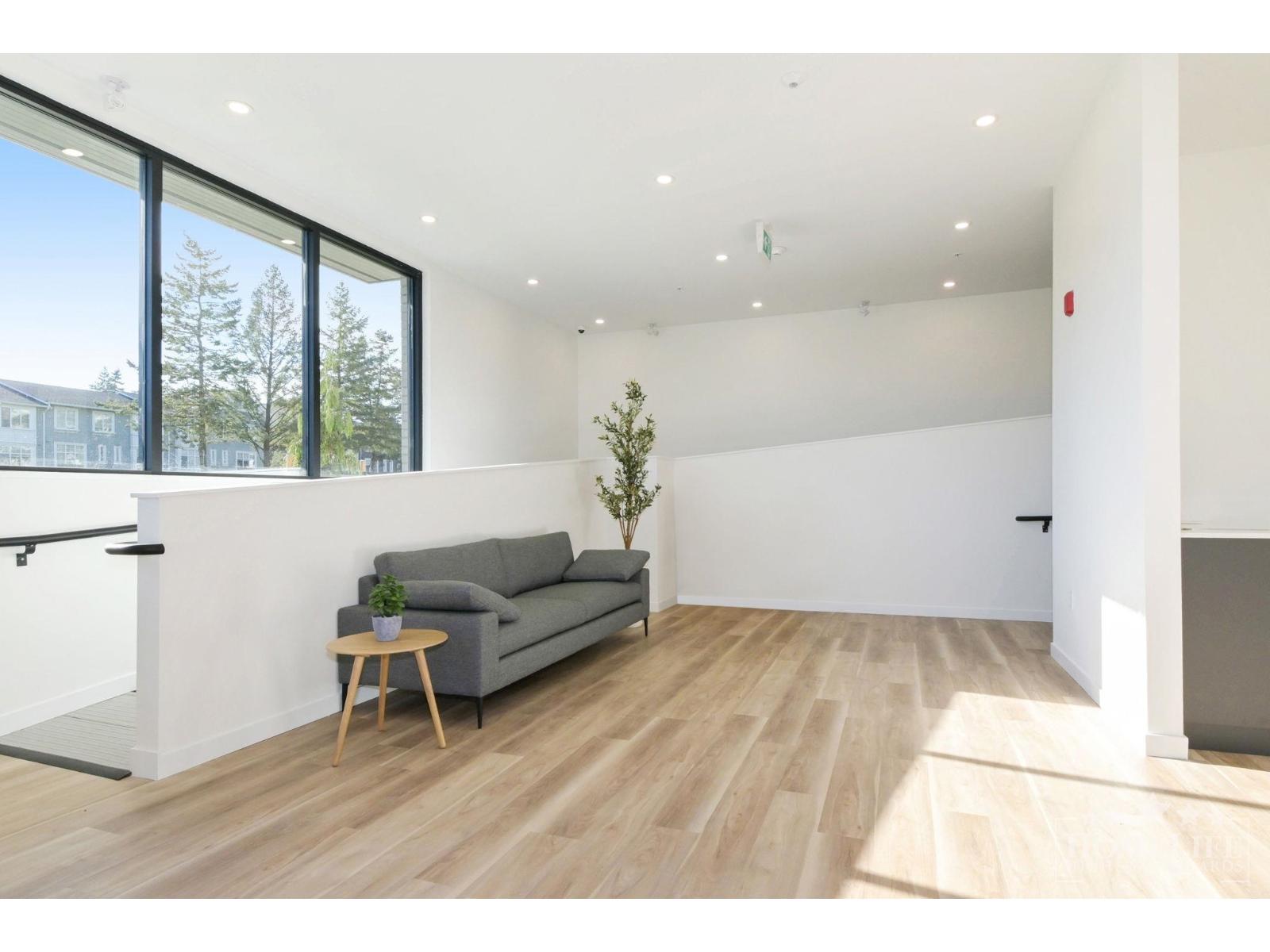 503 8509 158 Street, Surrey, British Columbia  V4N 6Y6 - Photo 2 - R3090733