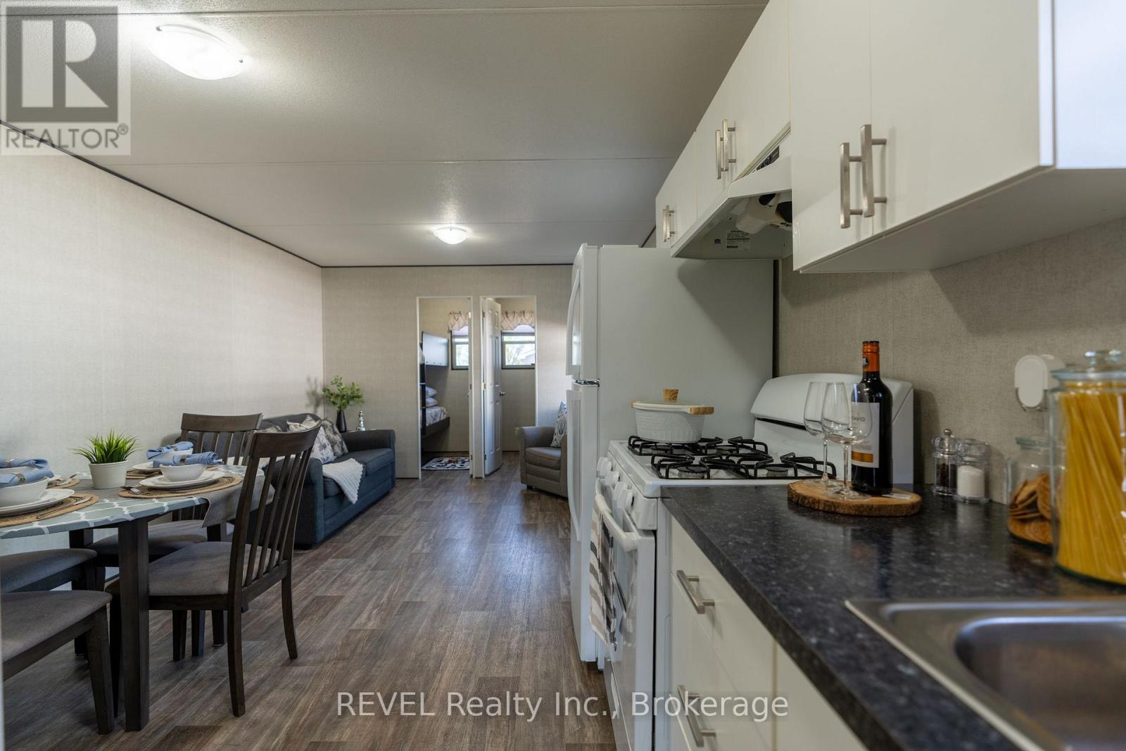 303 - 1501 Line 8 Road, Niagara-On-The-Lake (Queenston), Ontario  L0S 1L0 - Photo 14 - X12795656