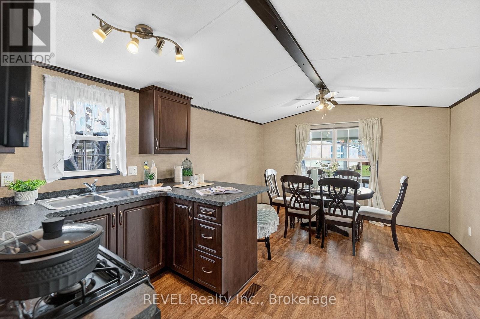 252 - 1501 Line 8 Road, Niagara-On-The-Lake (Queenston), Ontario  L0S 1L0 - Photo 20 - X12795658