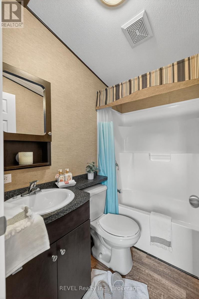 252 - 1501 Line 8 Road, Niagara-On-The-Lake (Queenston), Ontario  L0S 1L0 - Photo 37 - X12795658