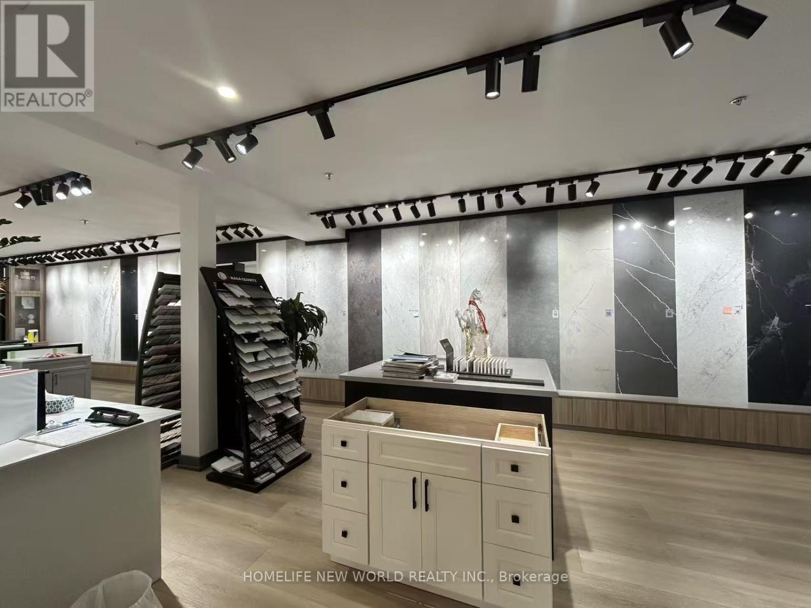 85 Steelcase Road E, Markham, Ontario  L3R 1E9 - Photo 6 - N12791034