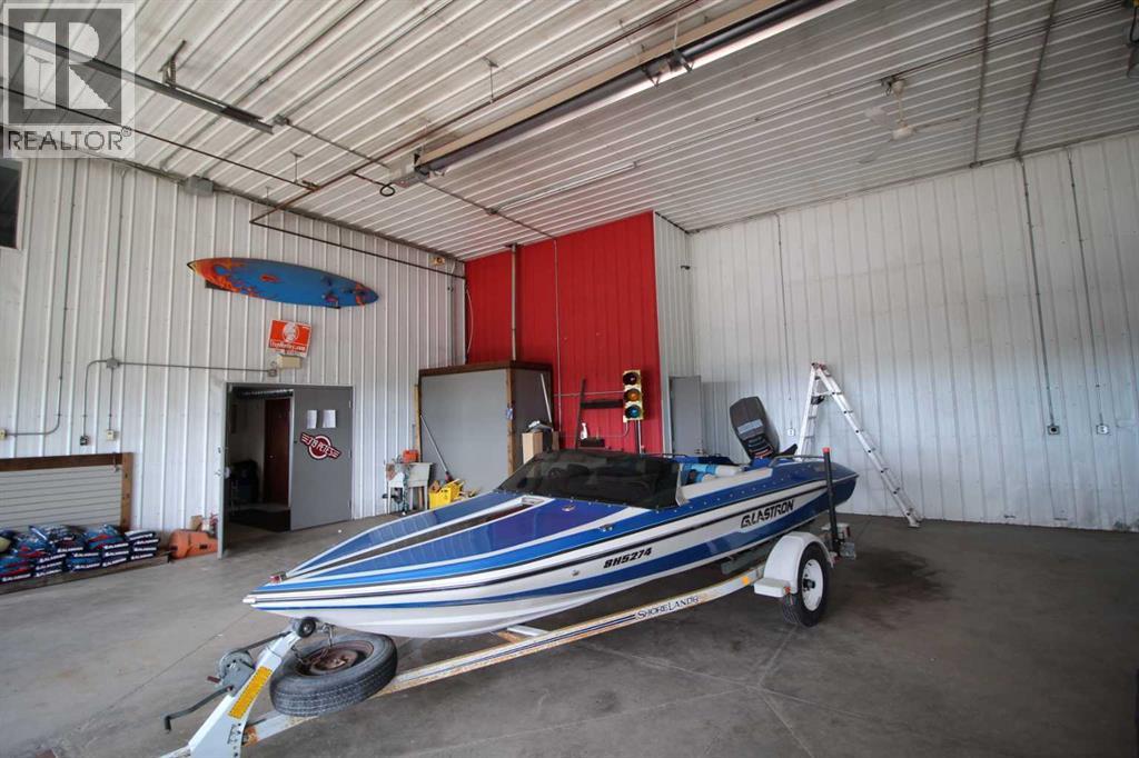 3208 52 Avenue, Innisfail, Alberta  T4G 1E2 - Photo 8 - A2287062