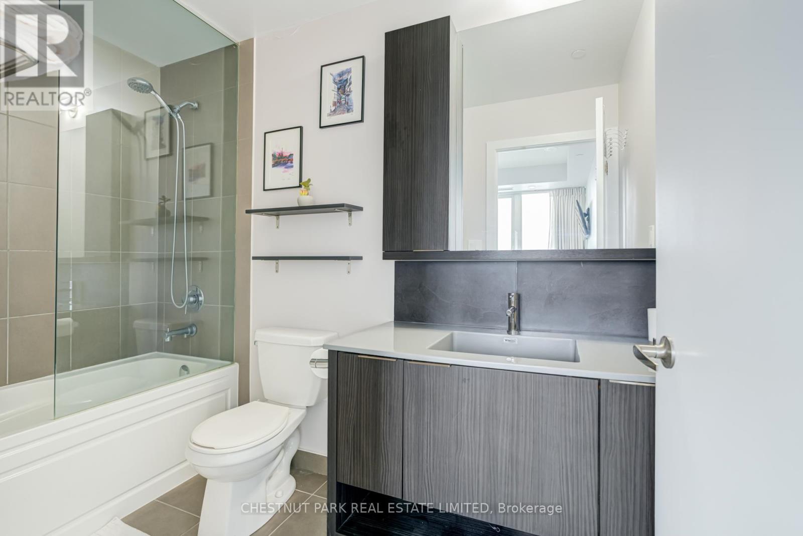 621 - 99 The Donway W, Toronto (Banbury-Don Mills), Ontario  M3C 0N8 - Photo 14 - C12795680