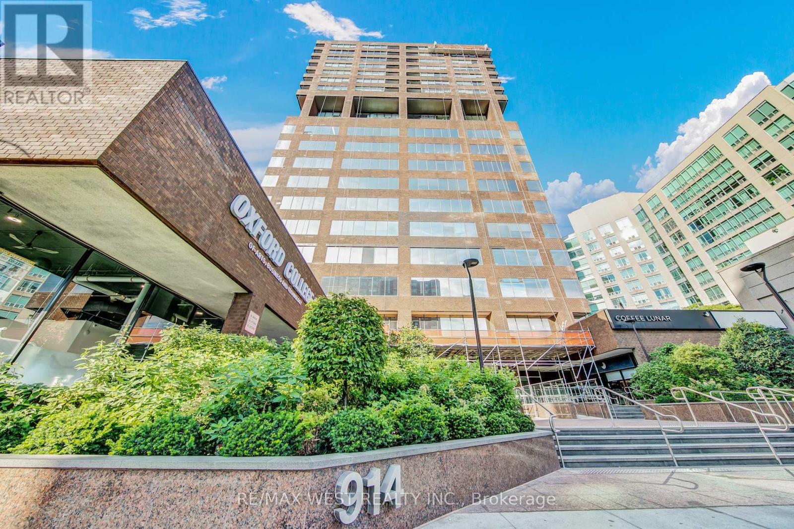 1202 - 914 Yonge Street, Toronto, Ontario  M4W 3C8 - Photo 17 - C12795682