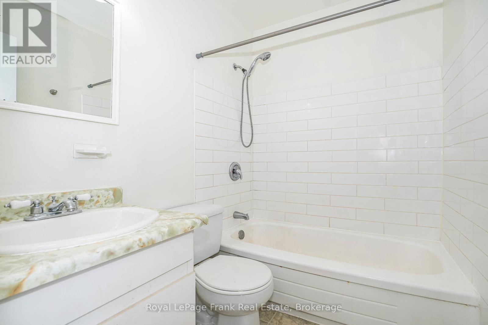 297 Porter Street, Oshawa, Ontario  L1J 1N3 - Photo 29 - E12795642