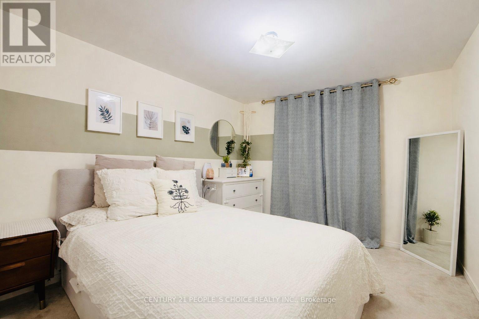 13 Skelton Crescent, Ajax (Central East), Ontario  L1Z 1R4 - Photo 10 - E12795648