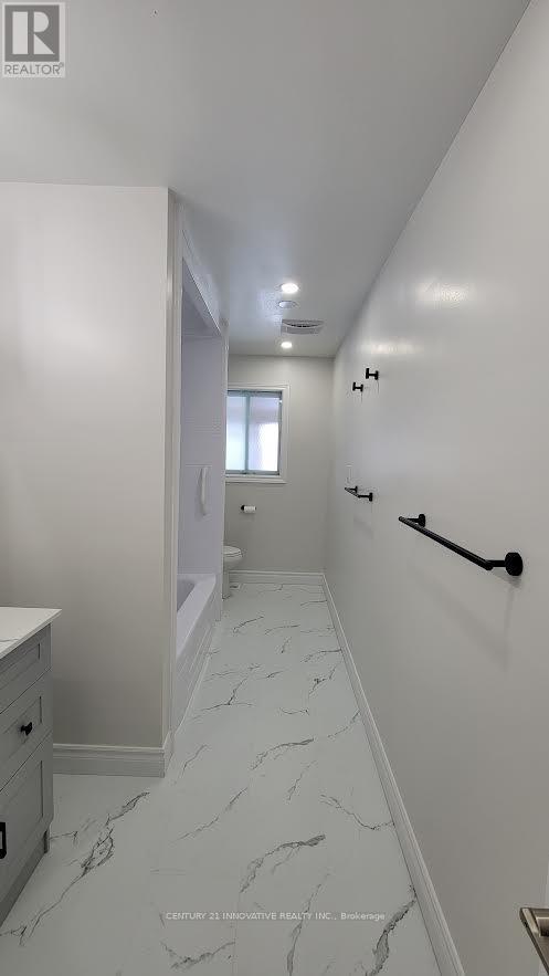 83 Thickson Road, Whitby (Taunton North), Ontario  L1N 8W8 - Photo 11 - E12795706