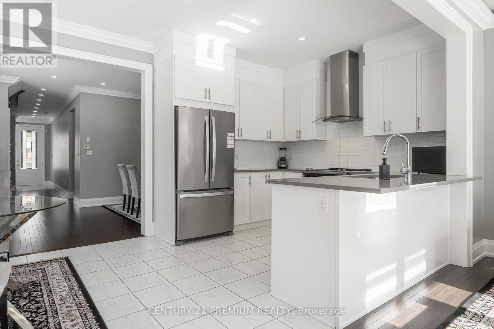 25 Christine Elliott Avenue, Whitby, Ontario  L1P 0B8 - Photo 13 - E12795710