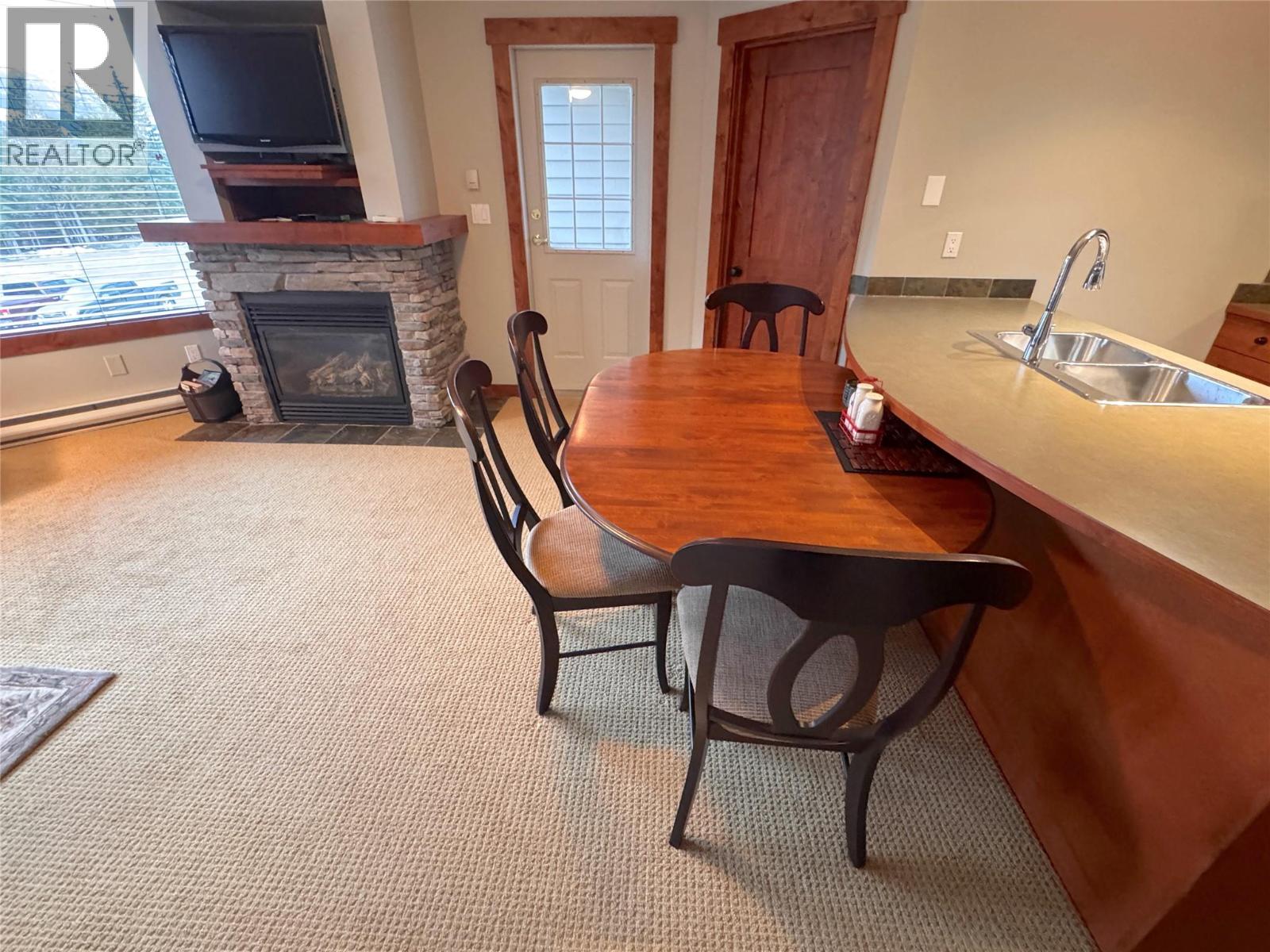 4559 Timberline Crescent Unit# 115, Fernie, British Columbia  V0B 1M6 - Photo 5 - 10375942