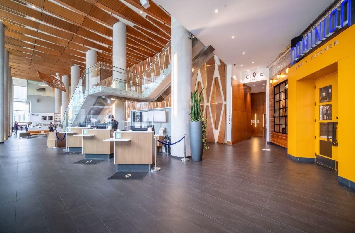 3204 13495 Central Avenue, Surrey, British Columbia  V3T 0K2 - Photo 2 - R3090731