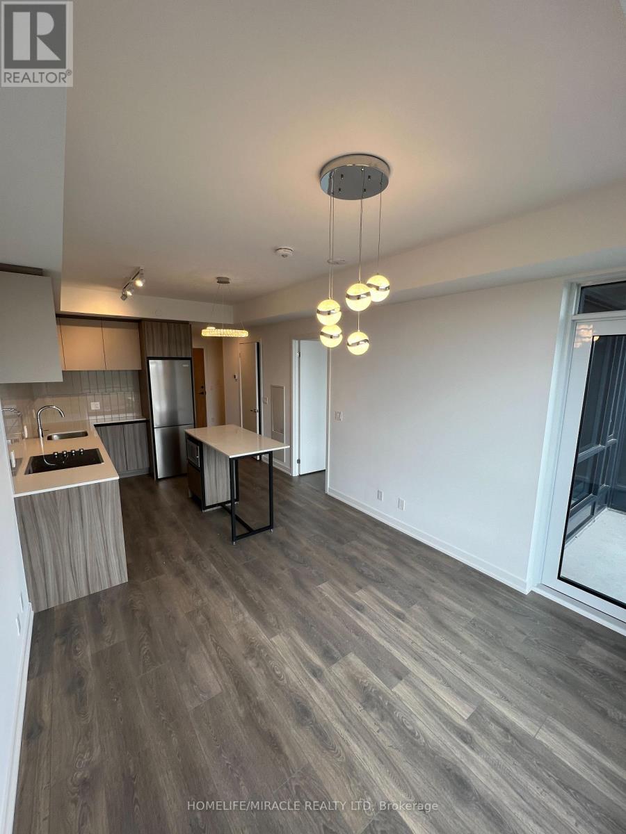 1606 - 7950 Bathurst Street, Vaughan, Ontario  L9J 0B8 - Photo 1 - N12795626