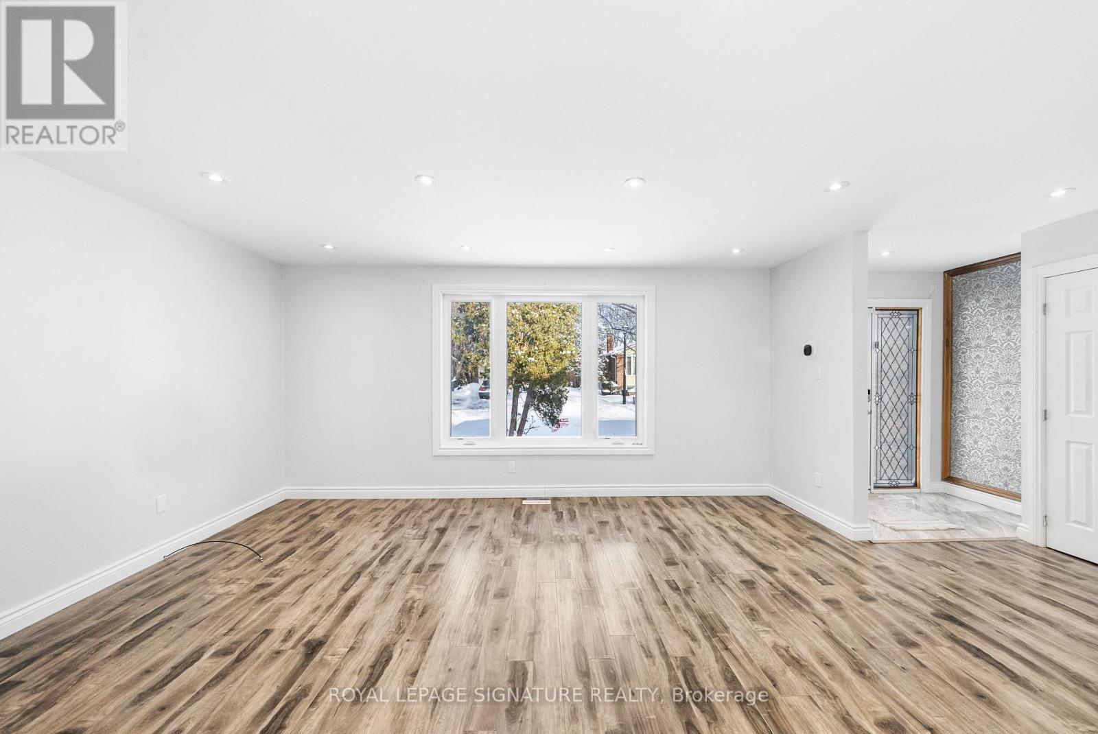 246 Hodgson Drive, Newmarket, Ontario  L3Y 1E2 - Photo 17 - N12795650