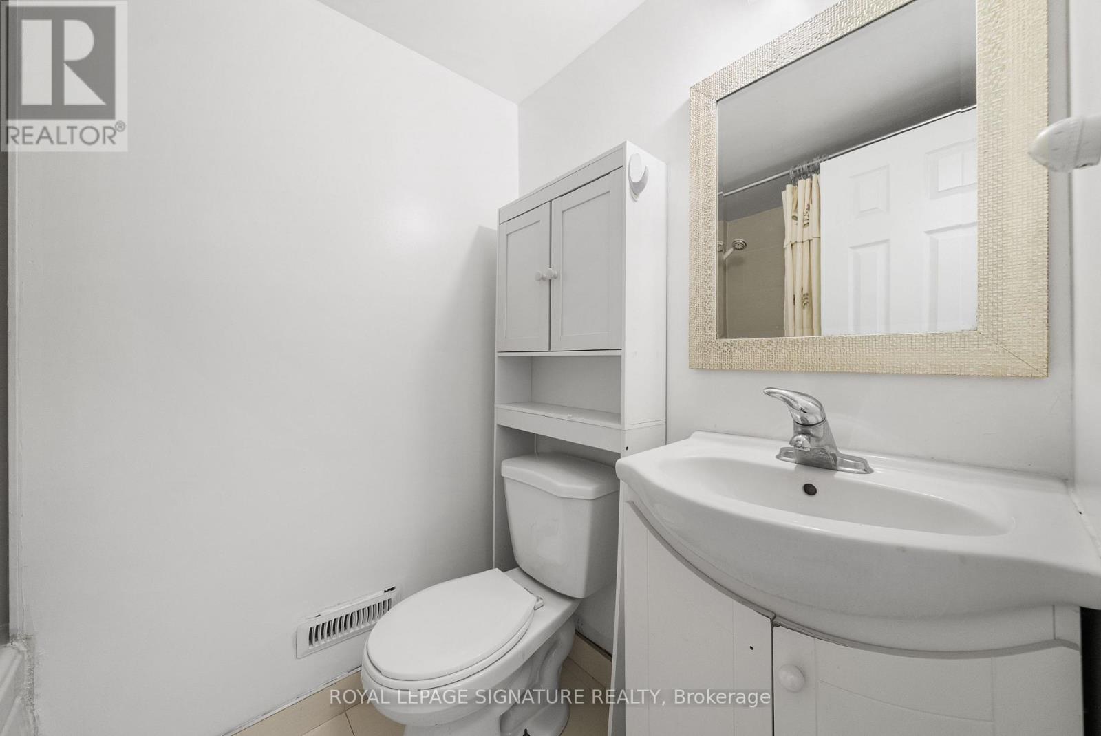 246 Hodgson Drive, Newmarket, Ontario  L3Y 1E2 - Photo 36 - N12795650