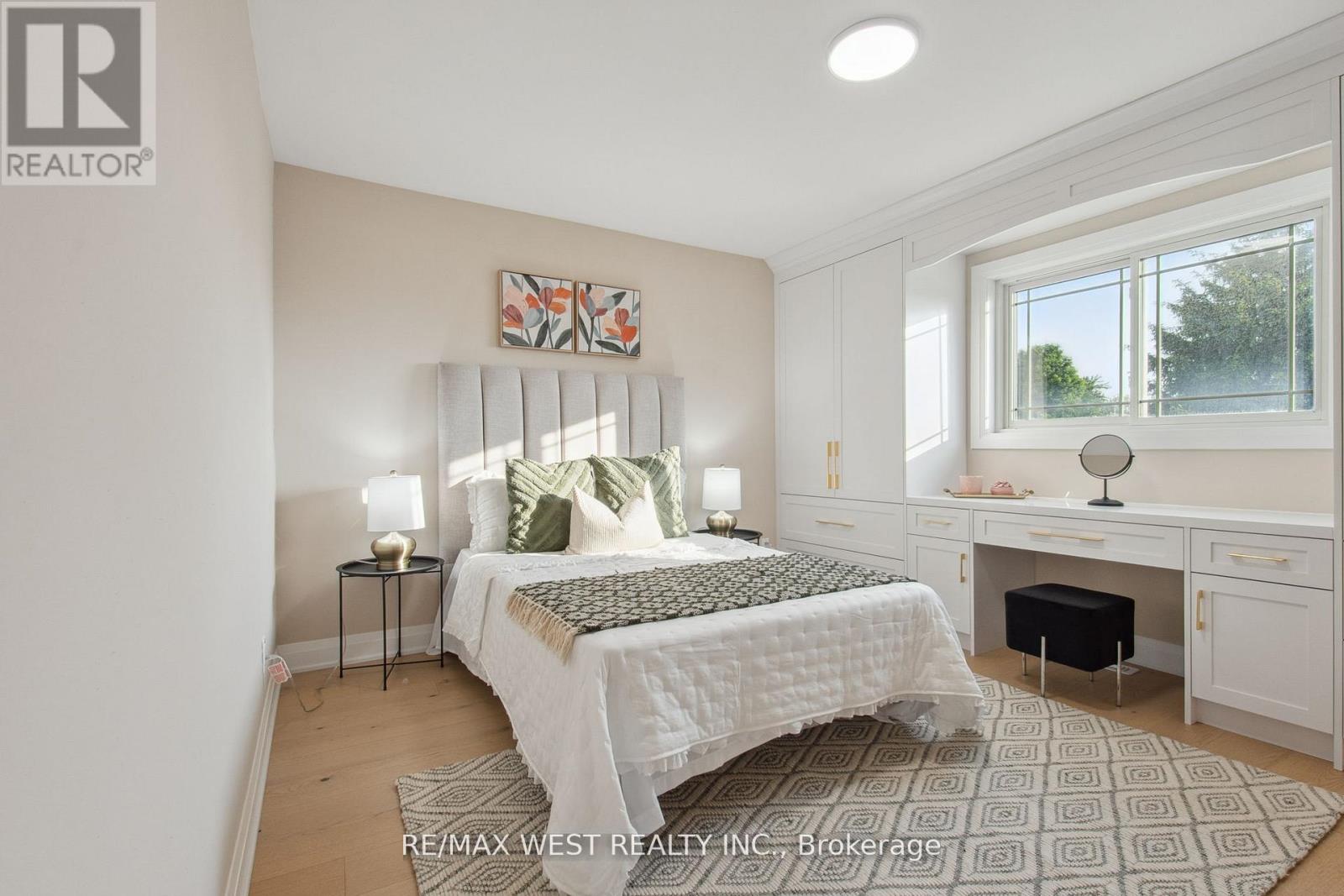 4 Snowcrest Court, Markham, Ontario  L3S 2V9 - Photo 35 - N12795698