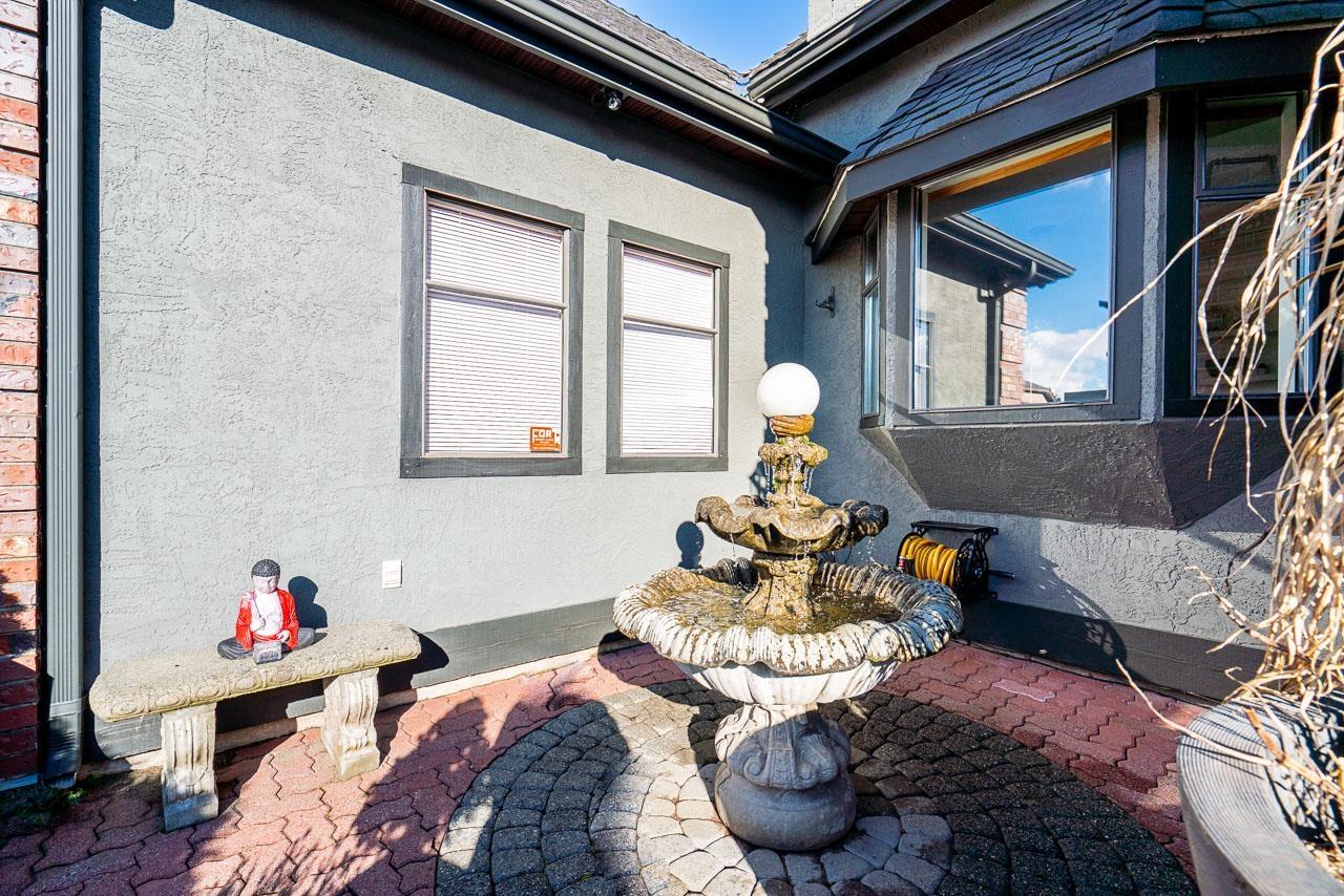 18459 56a Avenue, Surrey, British Columbia  V3S 7E4 - Photo 4 - R3090644