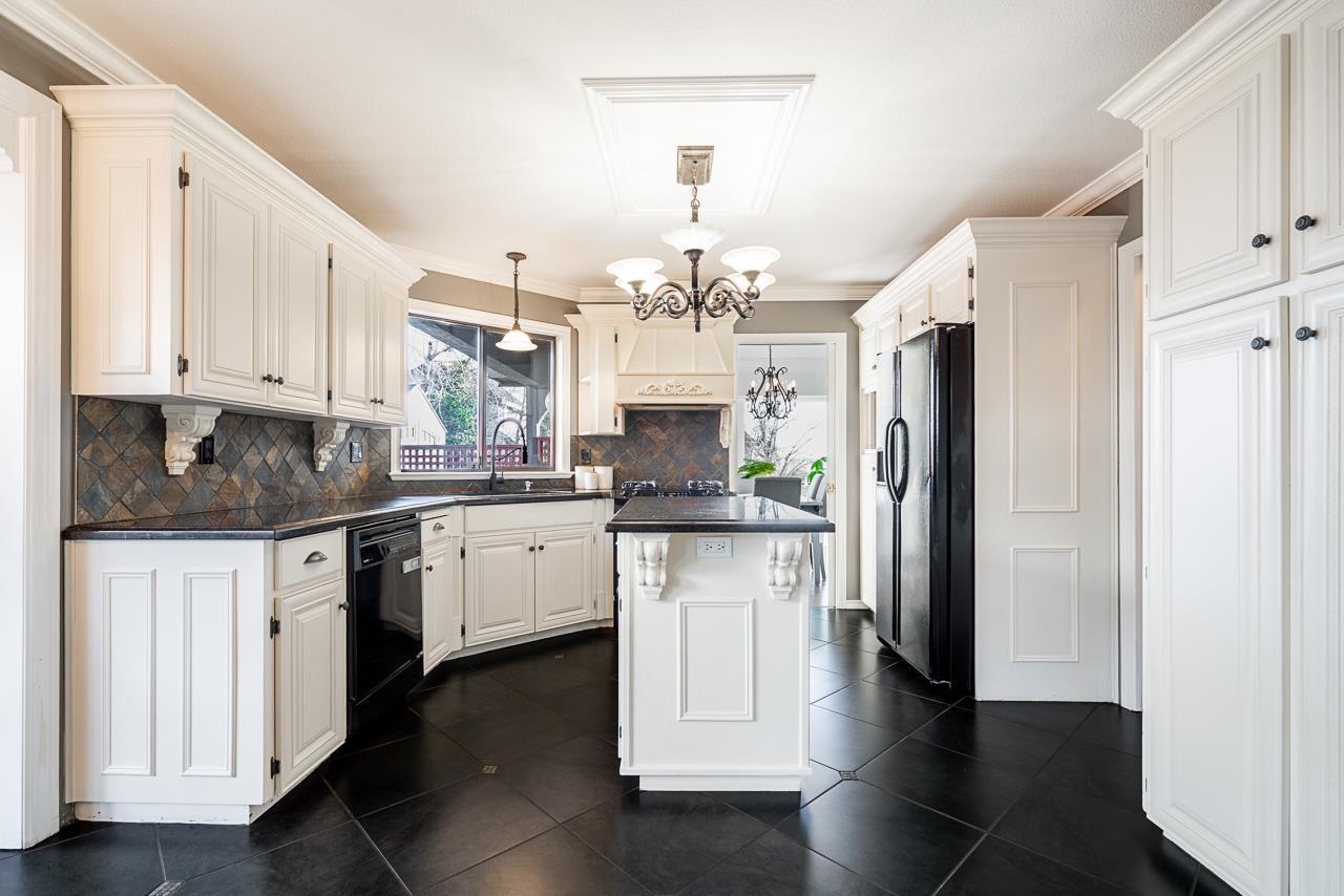 18459 56a Avenue, Surrey, British Columbia  V3S 7E4 - Photo 14 - R3090644