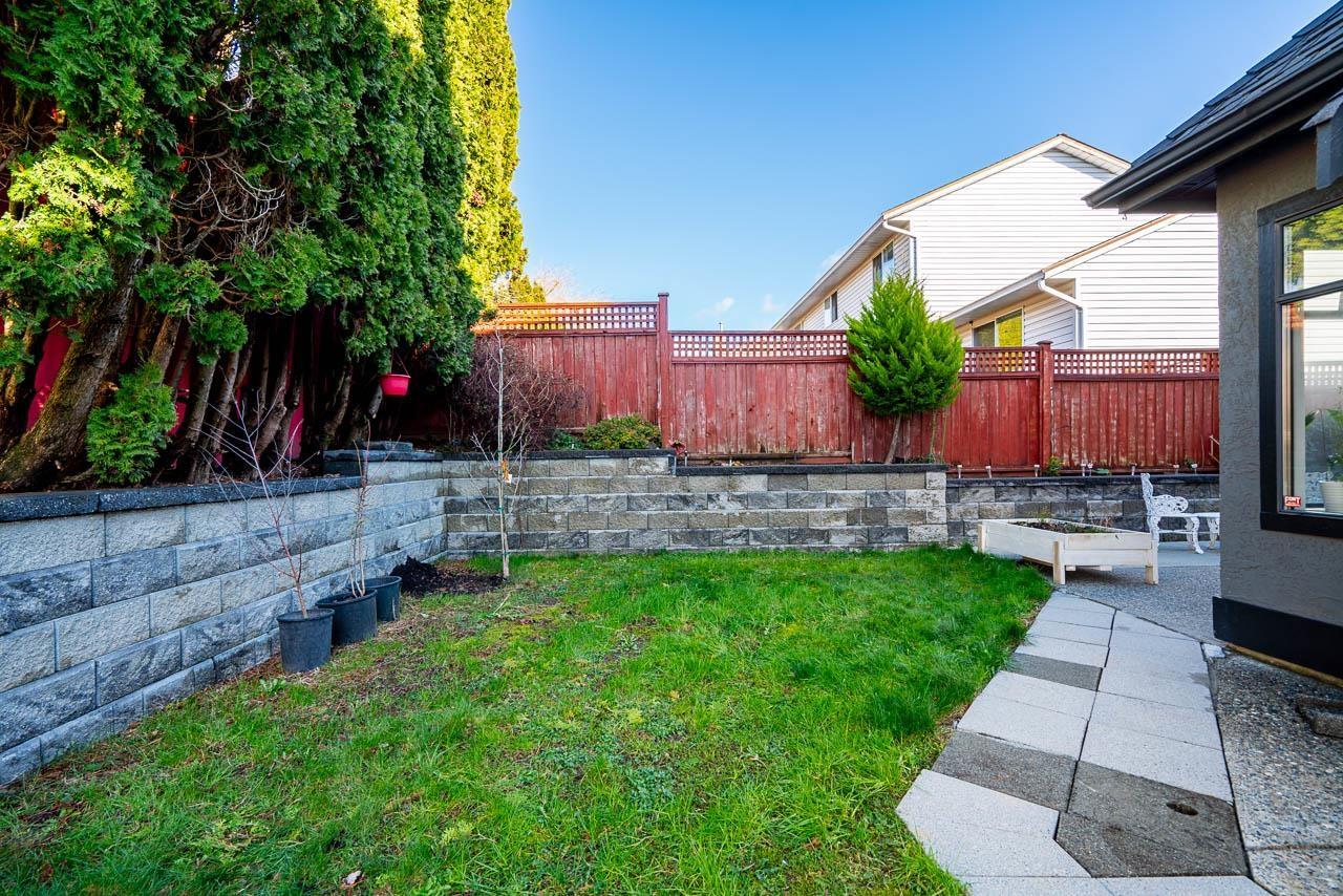 18459 56a Avenue, Surrey, British Columbia  V3S 7E4 - Photo 35 - R3090644