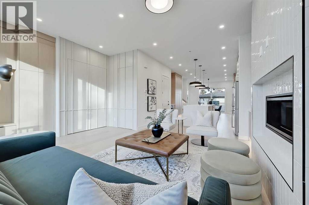 2216 35 Street Sw, Calgary, Alberta  T3E 2X8 - Photo 8 - A2286277