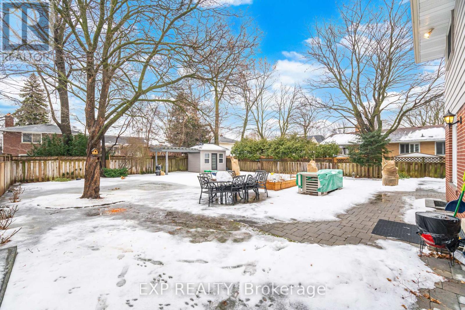 298 Edrich Court, Mississauga, Ontario  L5A 1R3 - Photo 31 - W12795630