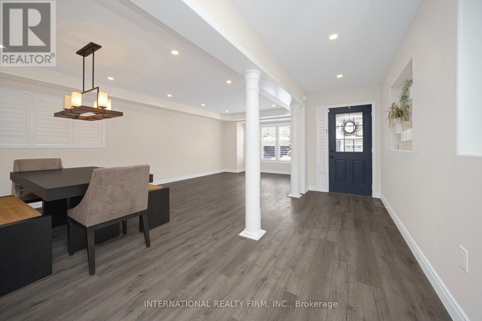 563 Hood Terrace, Milton, Ontario  L9T 0H2 - Photo 4 - W12795652