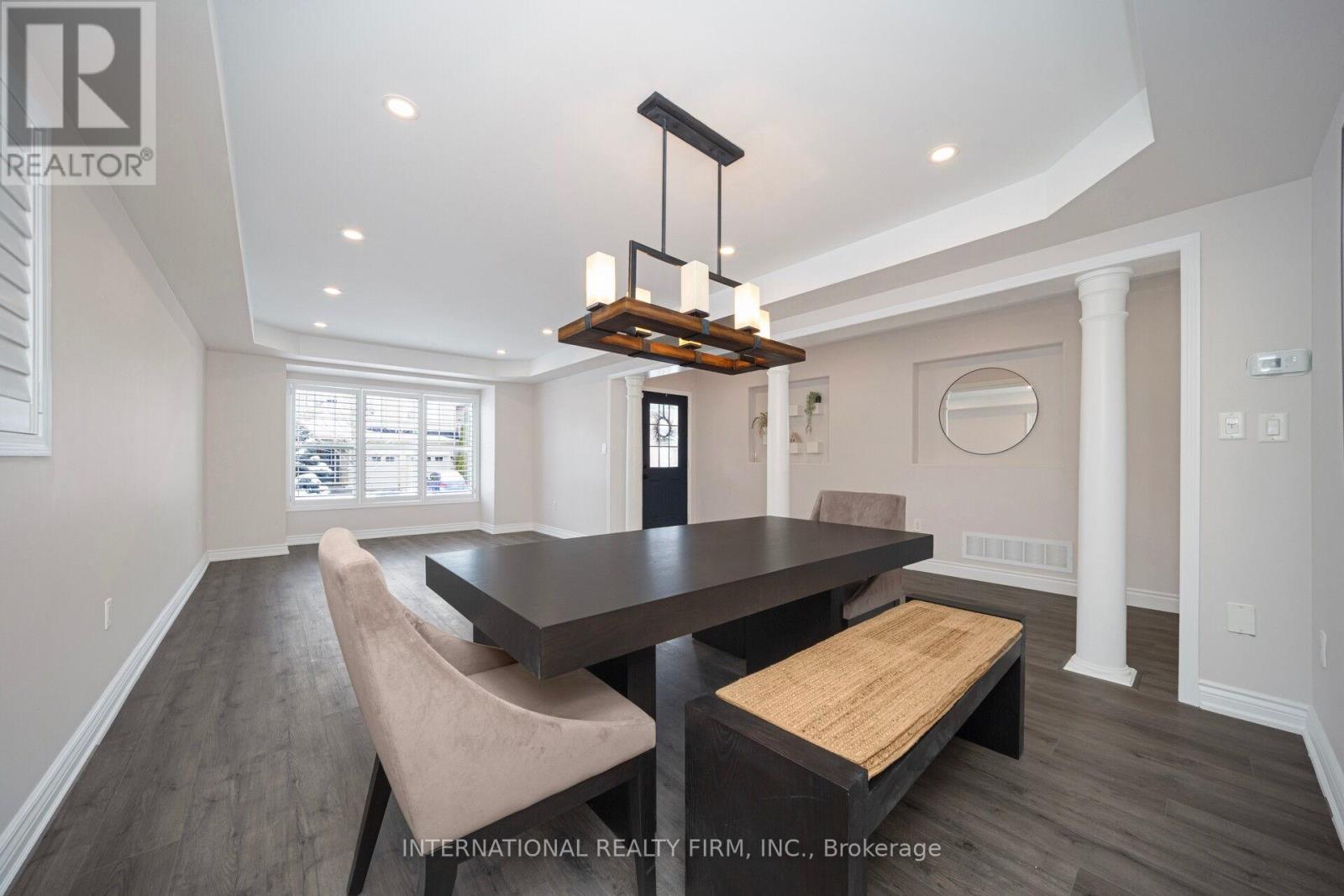 563 Hood Terrace, Milton, Ontario  L9T 0H2 - Photo 5 - W12795652