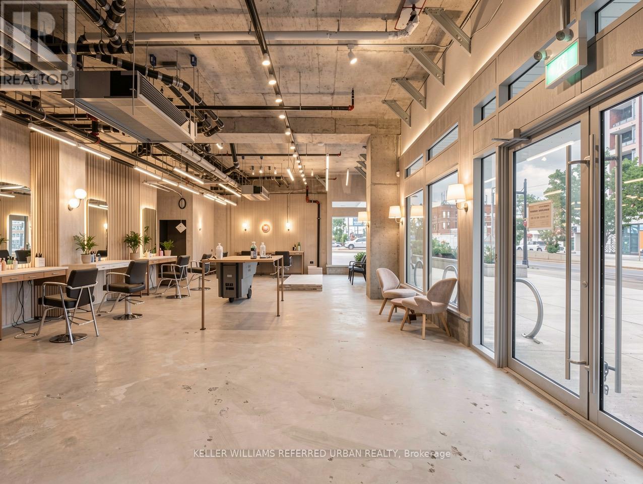 Retail - 1791 St Clair Avenue W, Toronto (Weston-Pellam Park), Ontario  M6N 1J6 - Photo 6 - W12795686