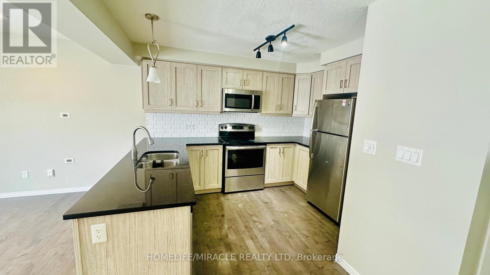 96 Eliza Avenue, Kitchener, Ontario  N2E 0C5 - Photo 11 - X12795678