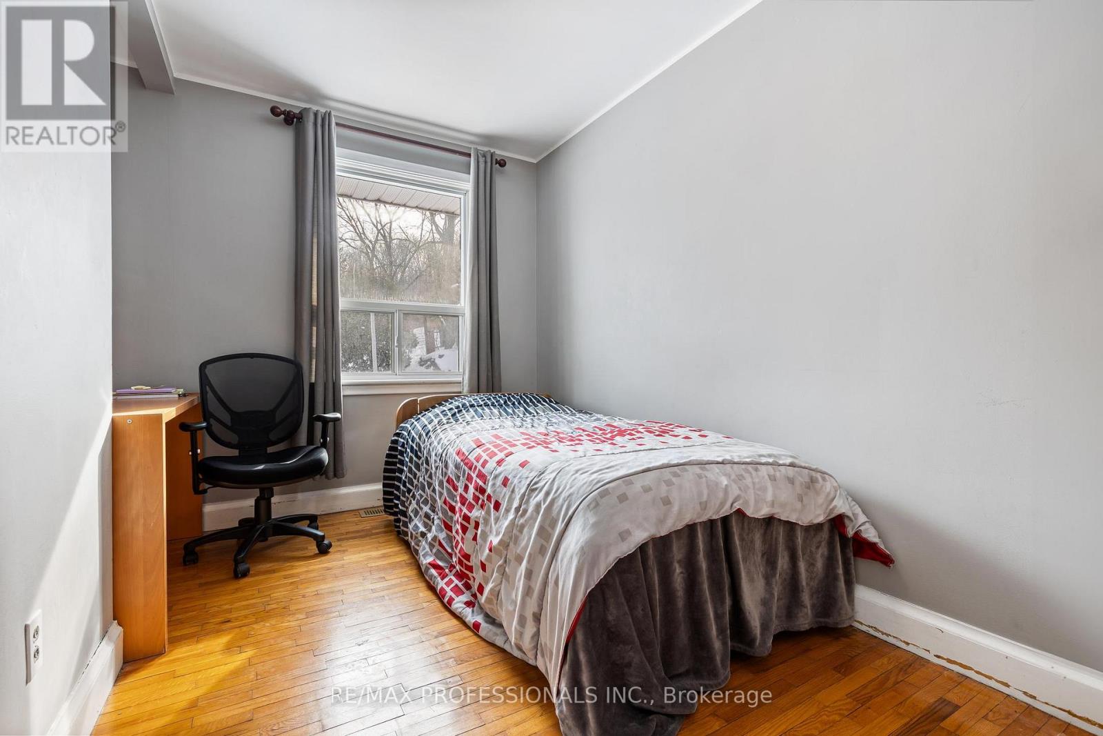 311 Bowman Street, Hamilton, Ontario  L8S 2V4 - Photo 15 - X12795684