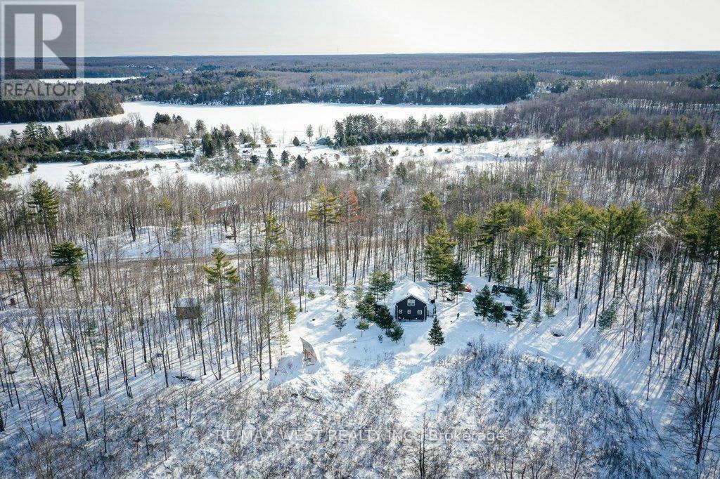 1295 Deep Bay Road, Minden Hills, Ontario  K0M 2L1 - Photo 13 - X12795692