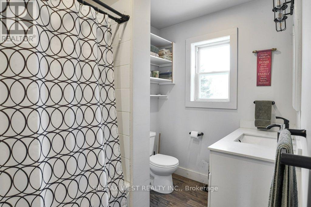 1295 Deep Bay Road, Minden Hills, Ontario  K0M 2L1 - Photo 7 - X12795692