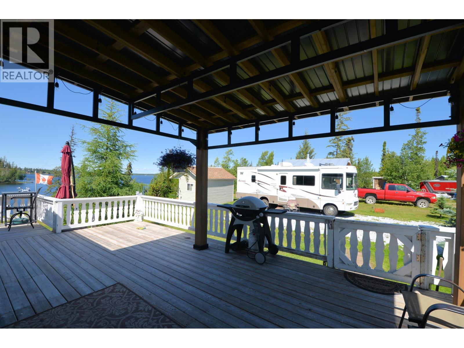 56800 S Somerset Drive, Cluculz Lake, British Columbia  V0J 3A3 - Photo 18 - R3090297