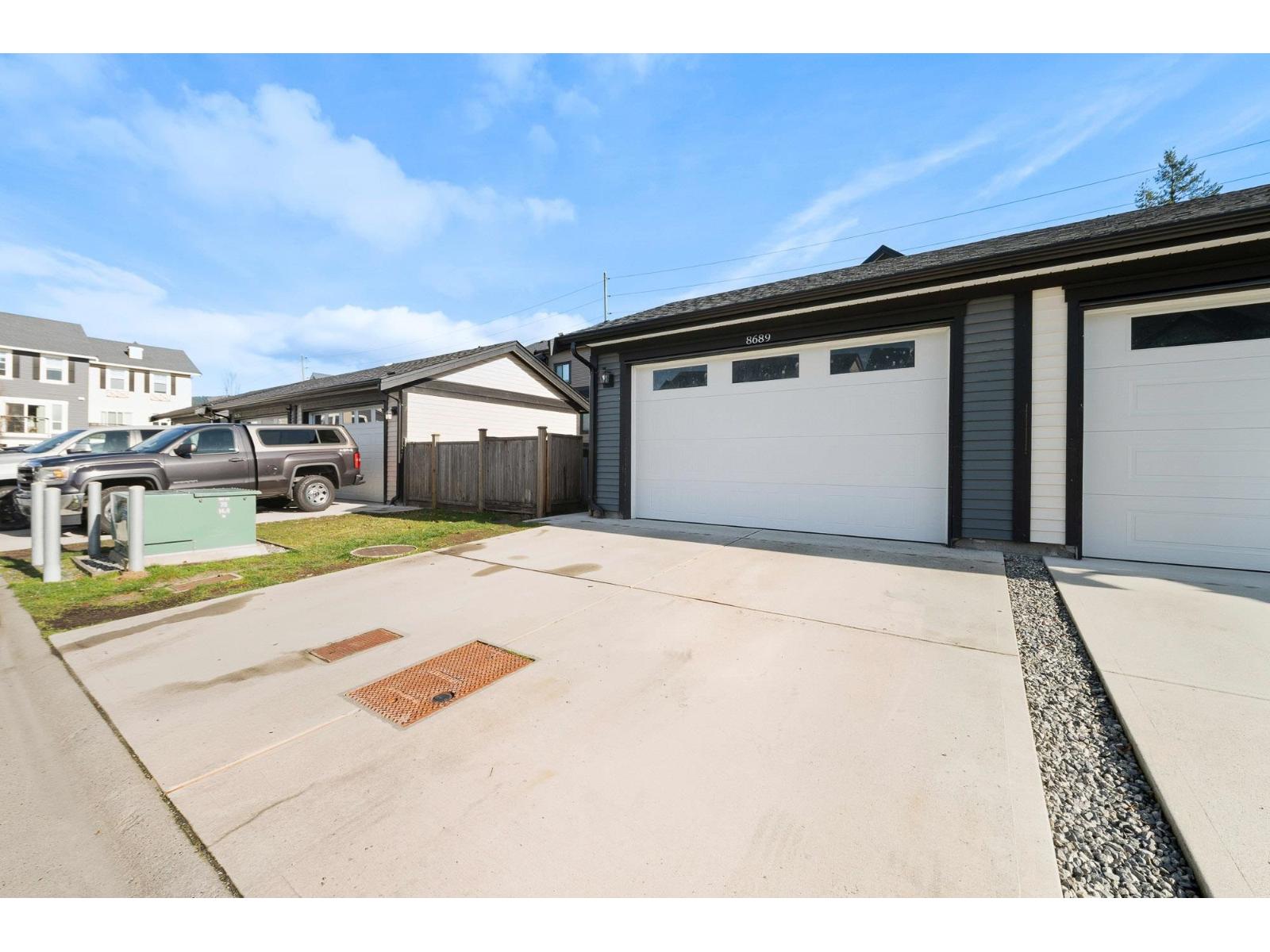 8689 Cedar Street, Mission, British Columbia  V4S 0E3 - Photo 39 - R3089705