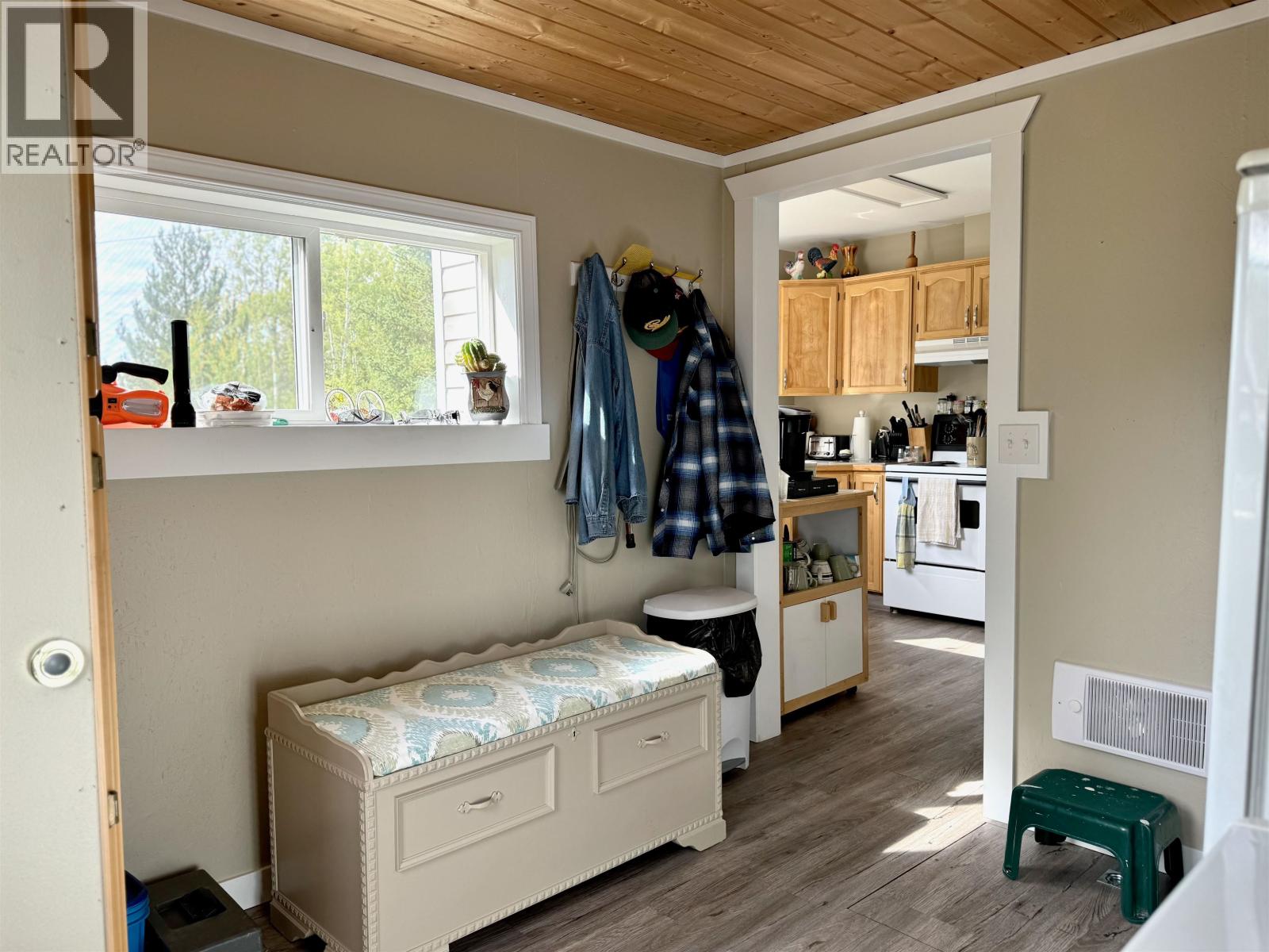 8043 83 Mile Road, Lone Butte, British Columbia  V0K 2E2 - Photo 30 - R3090776