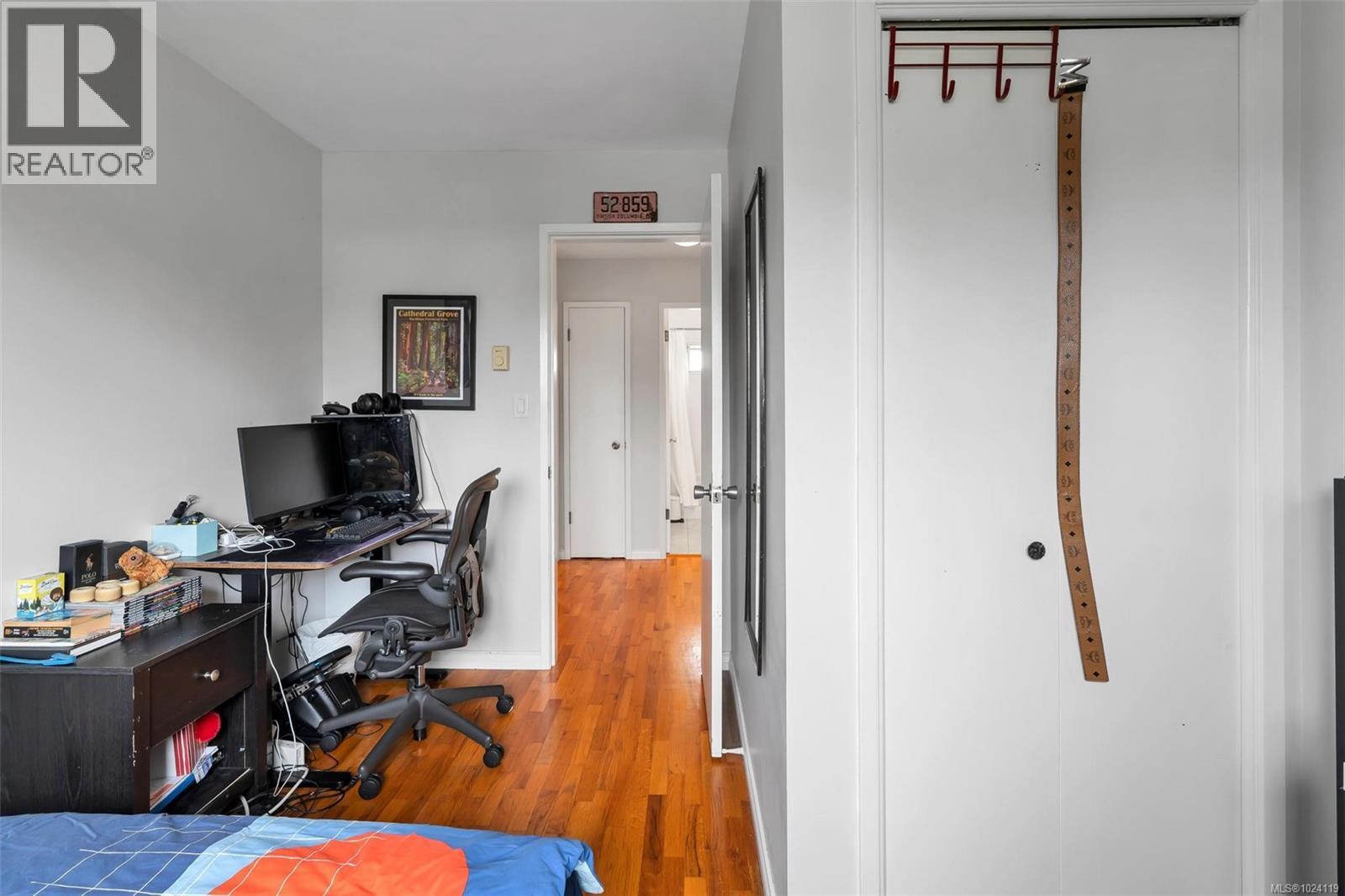 1725/1727 Ashdale Pl, Saanich, British Columbia  V8N 1P1 - Photo 22 - 1024119