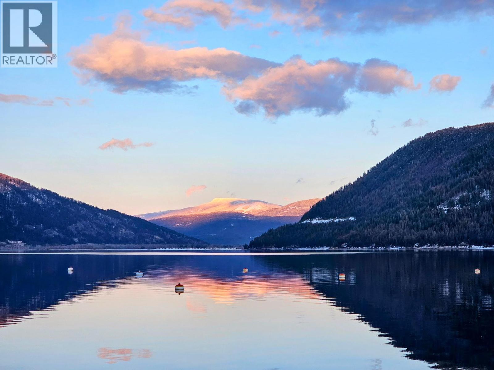 6696 Sunnybrae Canoe Point Road Unit# 12, Tappen, British Columbia  V0E 2X1 - Photo 3 - 10375731