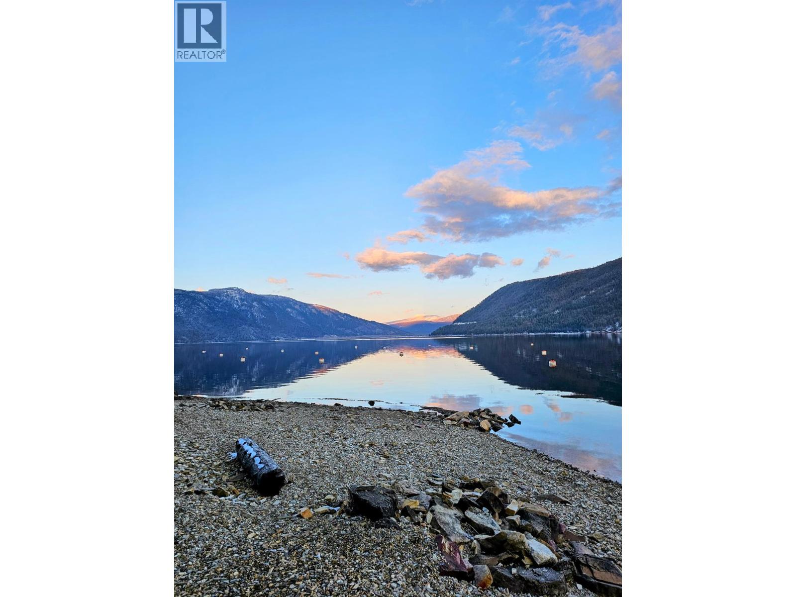 6696 Sunnybrae Canoe Point Road Unit# 12, Tappen, British Columbia  V0E 2X1 - Photo 4 - 10375731