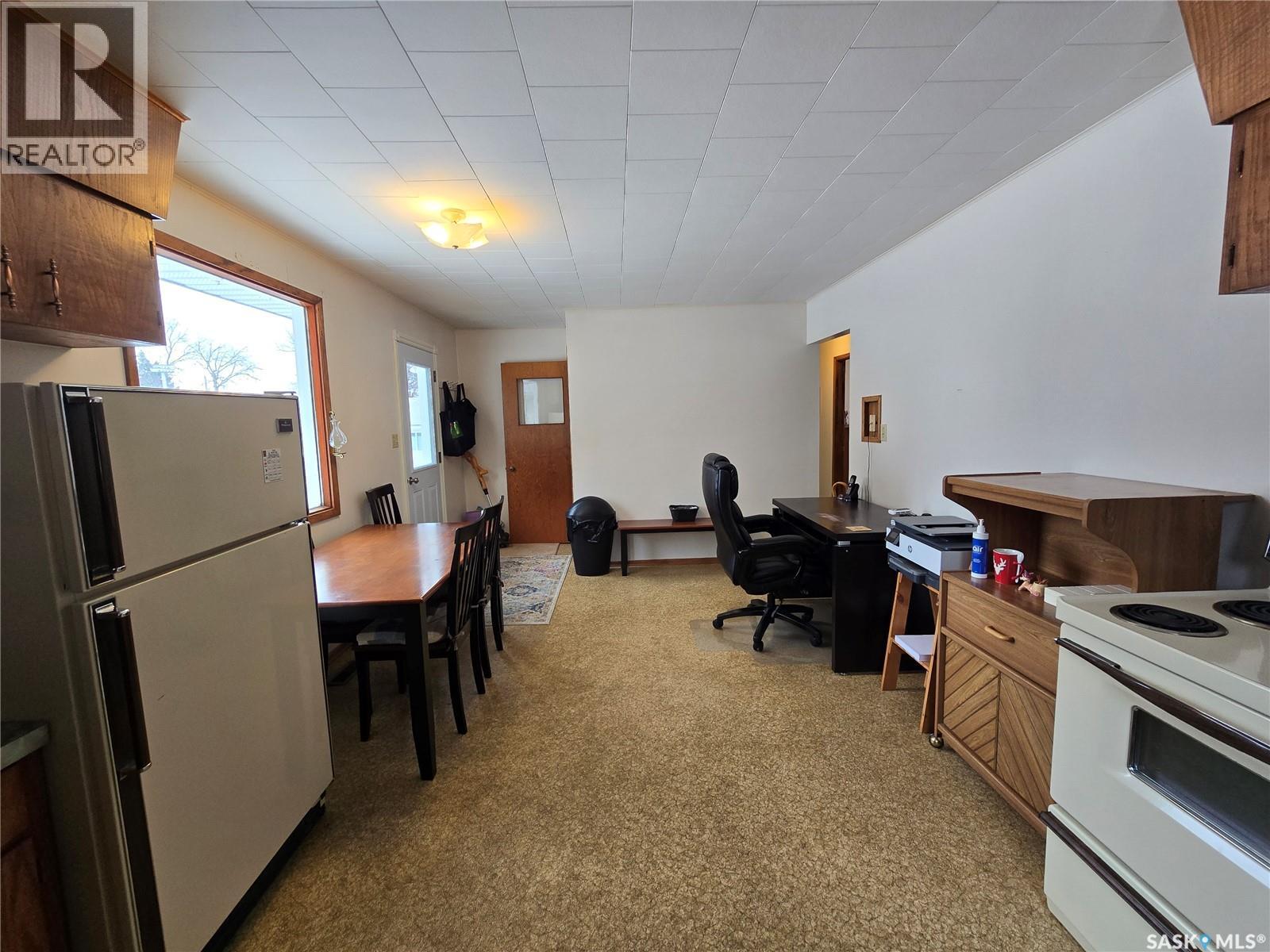 510 Vernon Street, Broadview, Saskatchewan  S0G 0K0 - Photo 10 - SK028655