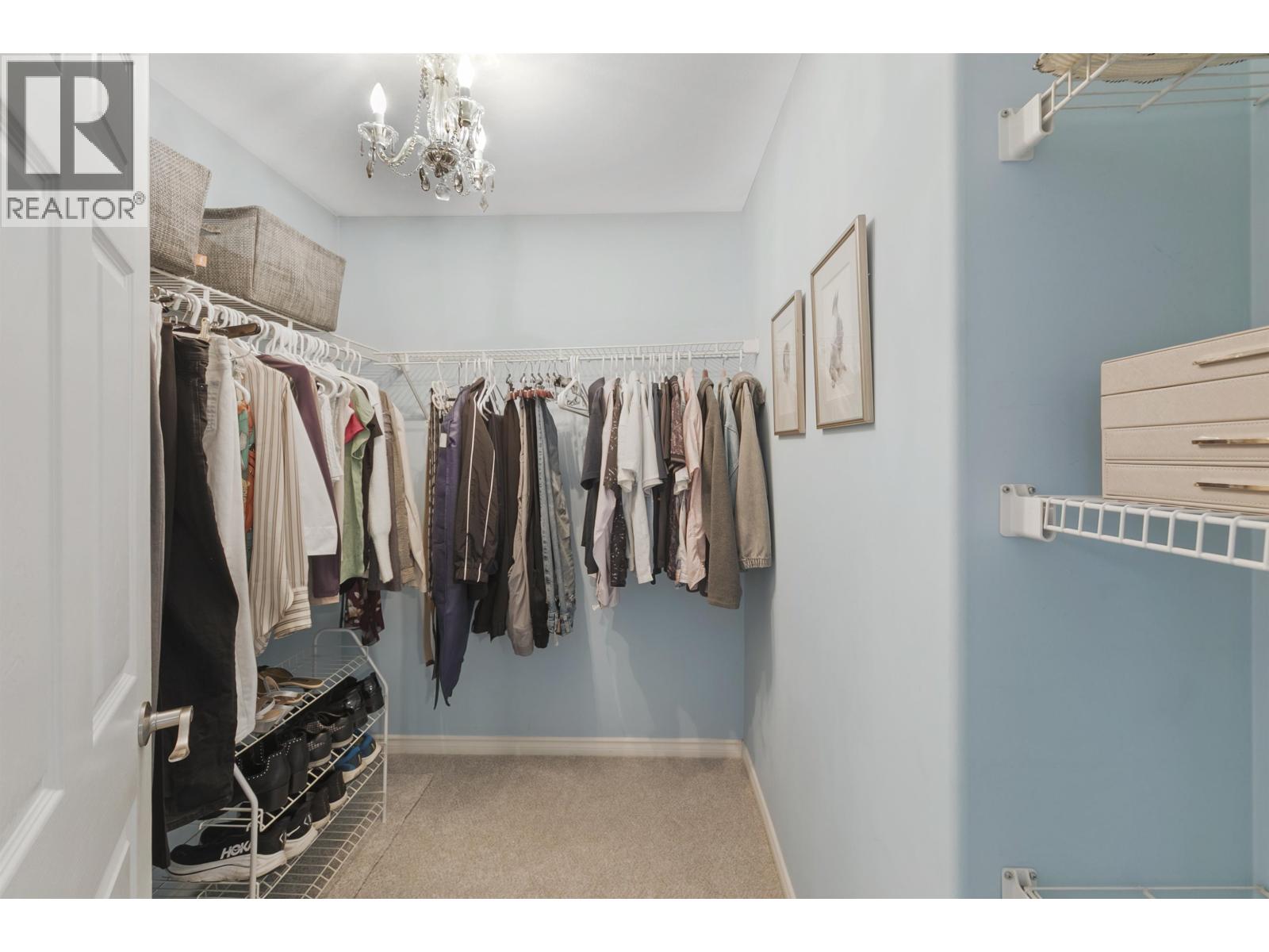 4721 Village Drive, Burnaby, British Columbia  V5G 4V7 - Photo 13 - R3090710