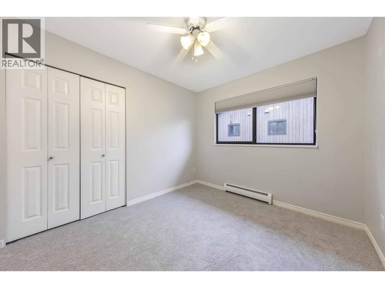 4721 Village Drive, Burnaby, British Columbia  V5G 4V7 - Photo 15 - R3090710