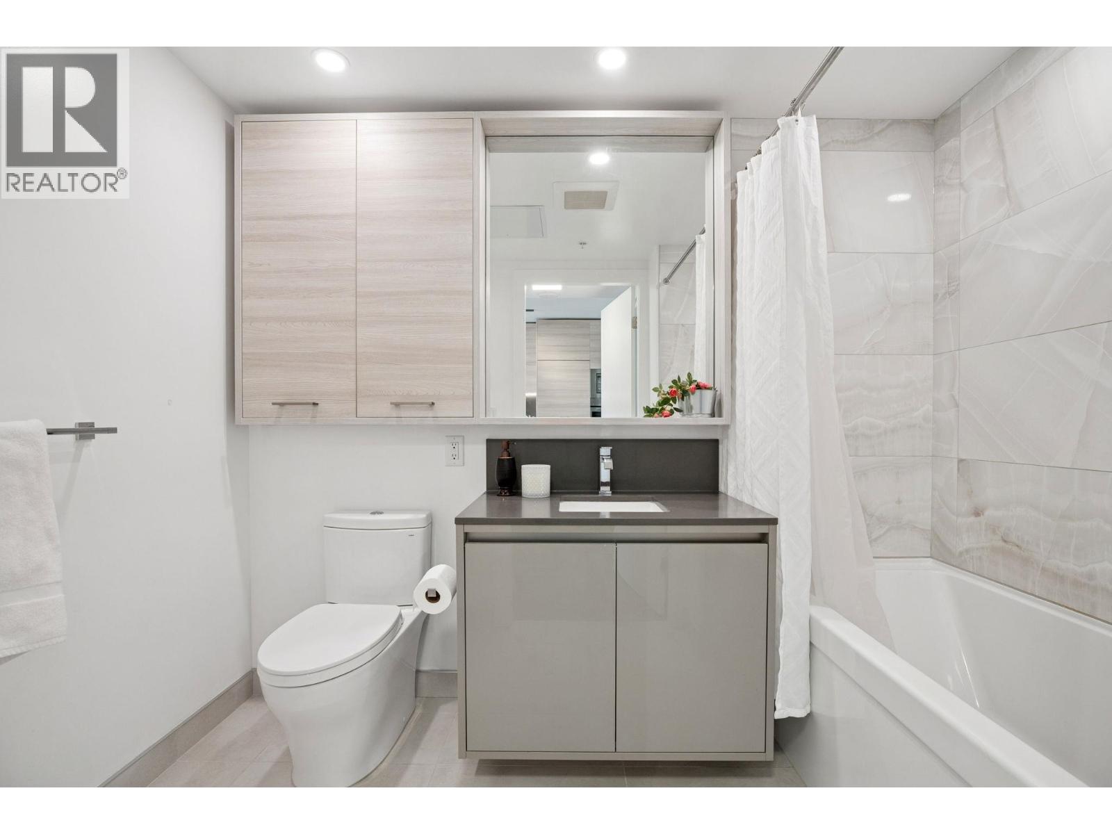 802 4488 Juneau Street, Burnaby, British Columbia  V5C 0M4 - Photo 12 - R3090718