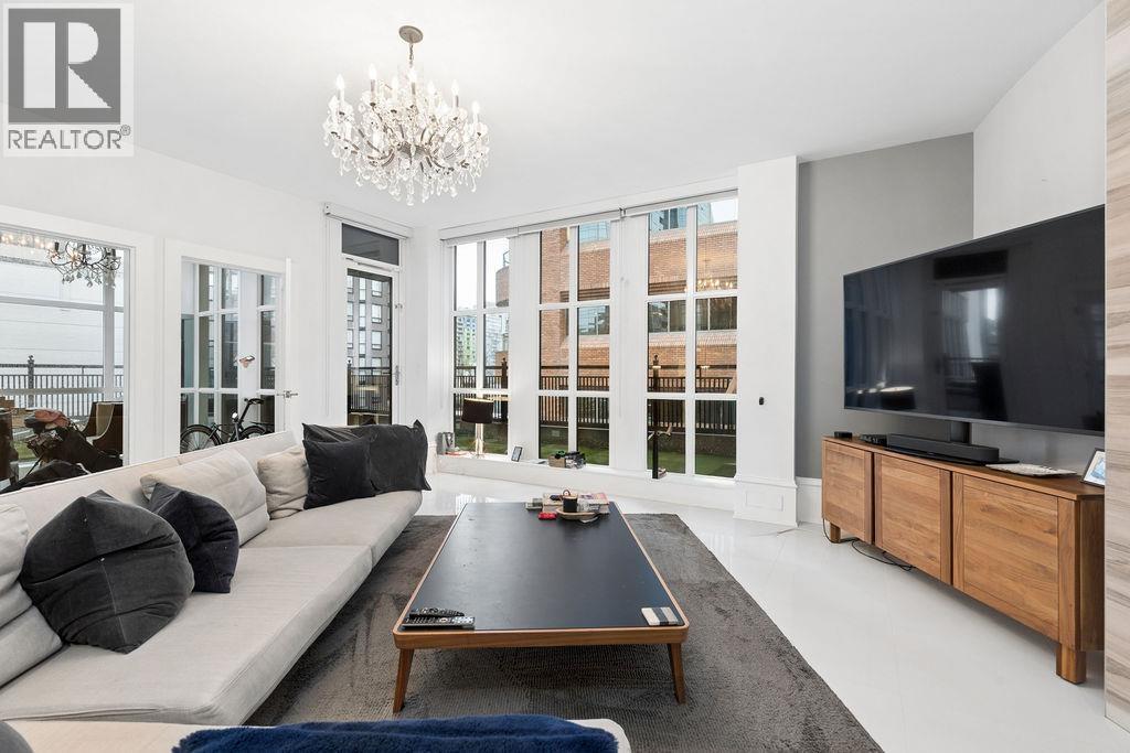 Ph2 1102 Hornby Street, Vancouver, British Columbia  V6Z 1V8 - Photo 2 - R3090722