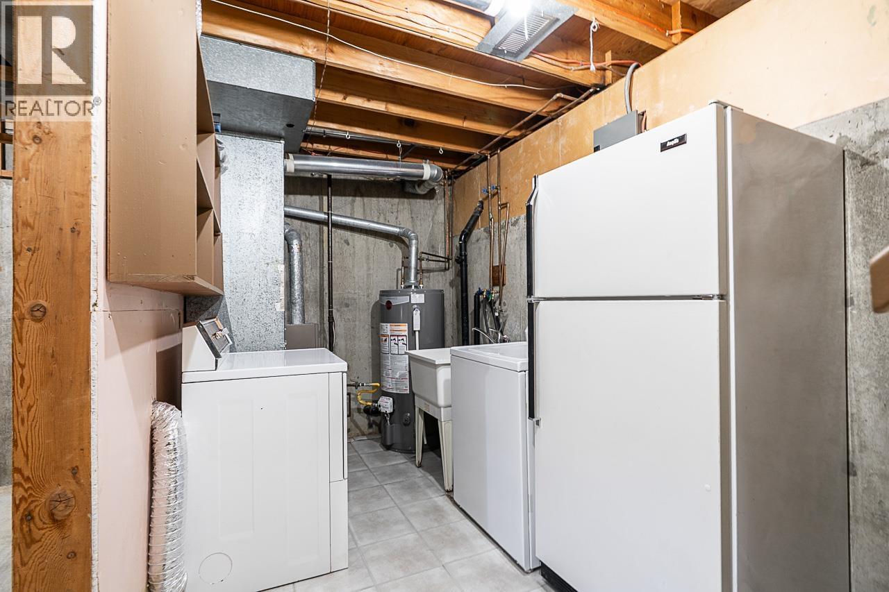 1031 Cecile Drive, Port Moody, British Columbia  V3H 1M5 - Photo 23 - R3090740