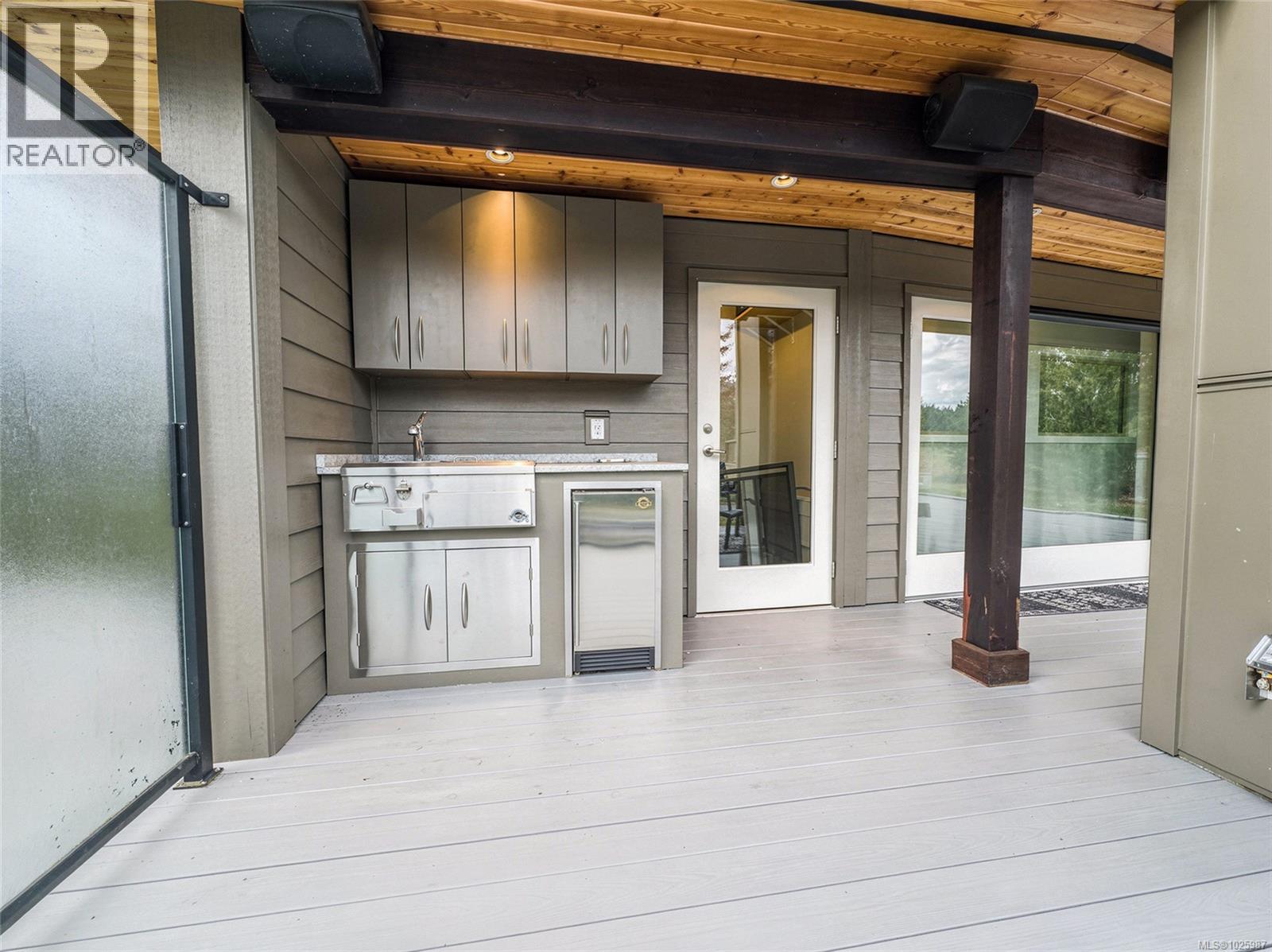 9226 Nighthawk Rd, Lake Cowichan, British Columbia  V0R 2G0 - Photo 40 - 1025987