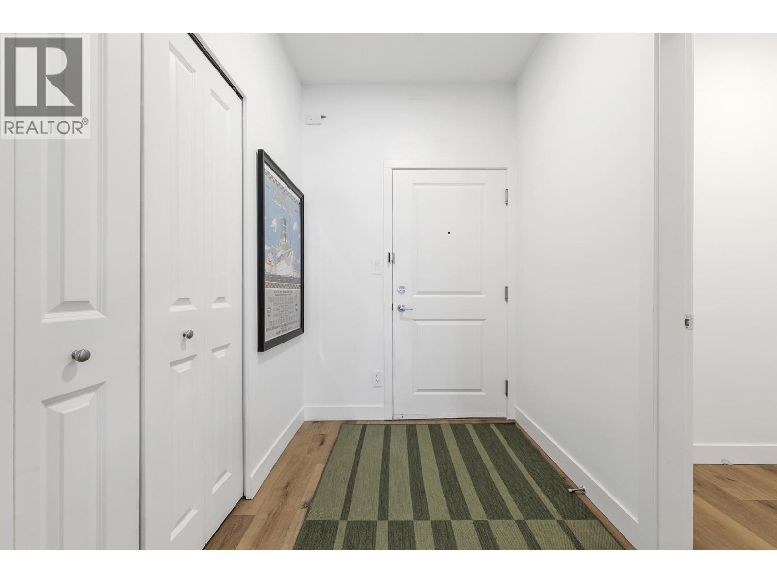 206 688 E 17th Avenue, Vancouver, British Columbia  V5V 0A8 - Photo 2 - R3090752