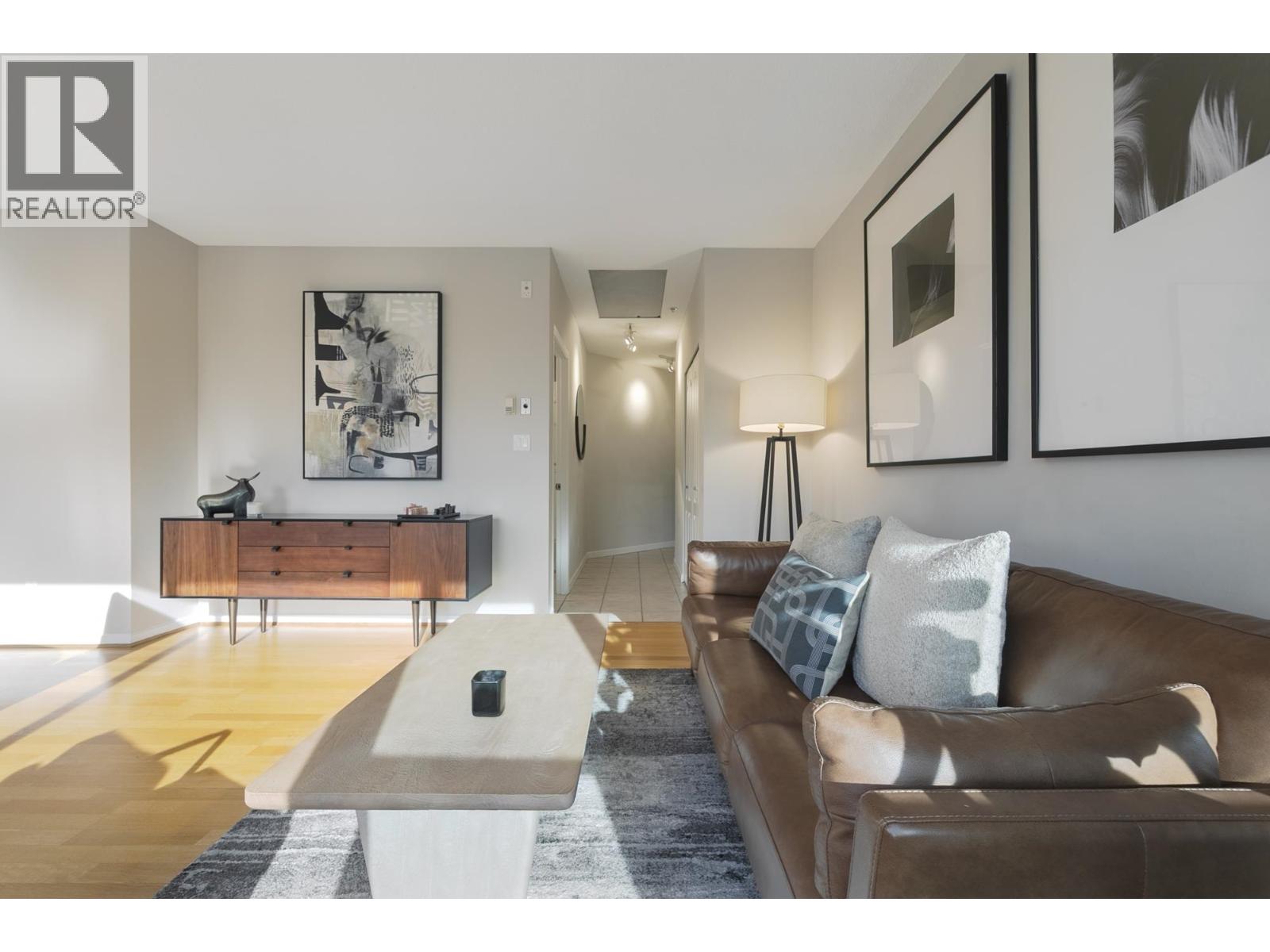 907 1177 Hornby Street, Vancouver, British Columbia  V6Z 2E9 - Photo 3 - R3090757