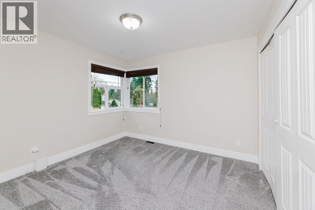 597 Oceanview Drive, Gibsons, British Columbia  V0N 1V5 - Photo 36 - R3090717