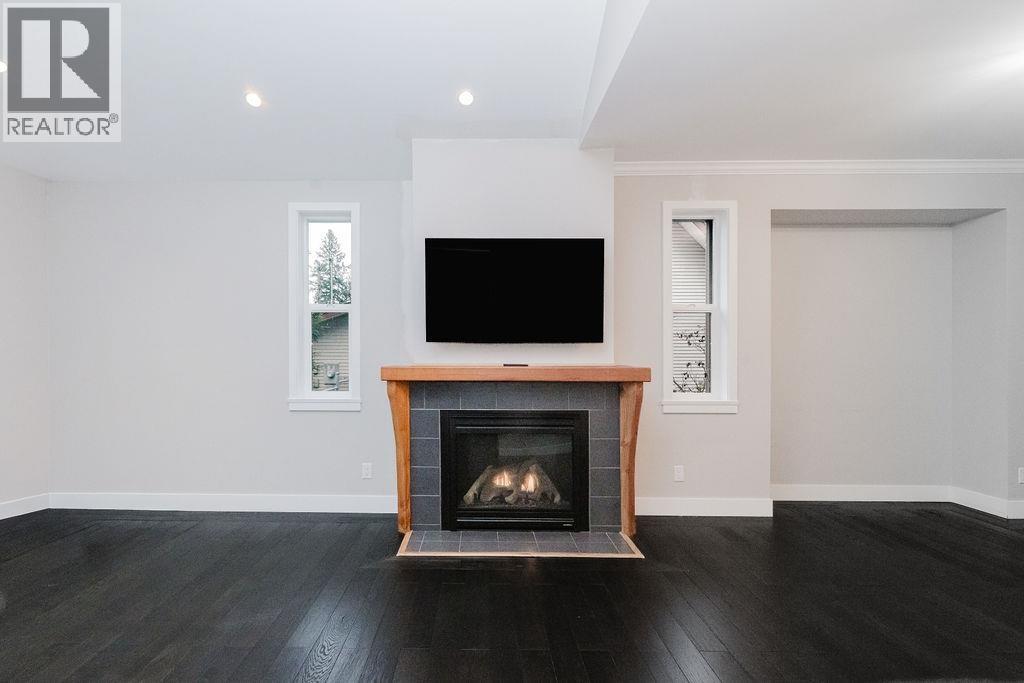 597 Oceanview Drive, Gibsons, British Columbia  V0N 1V5 - Photo 8 - R3090717