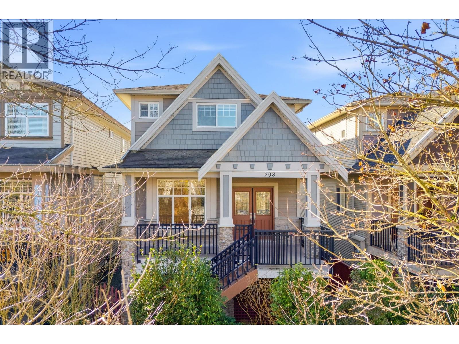 208 Hume Street, New Westminster, British Columbia  V3M 5N5 - Photo 1 - R3090756