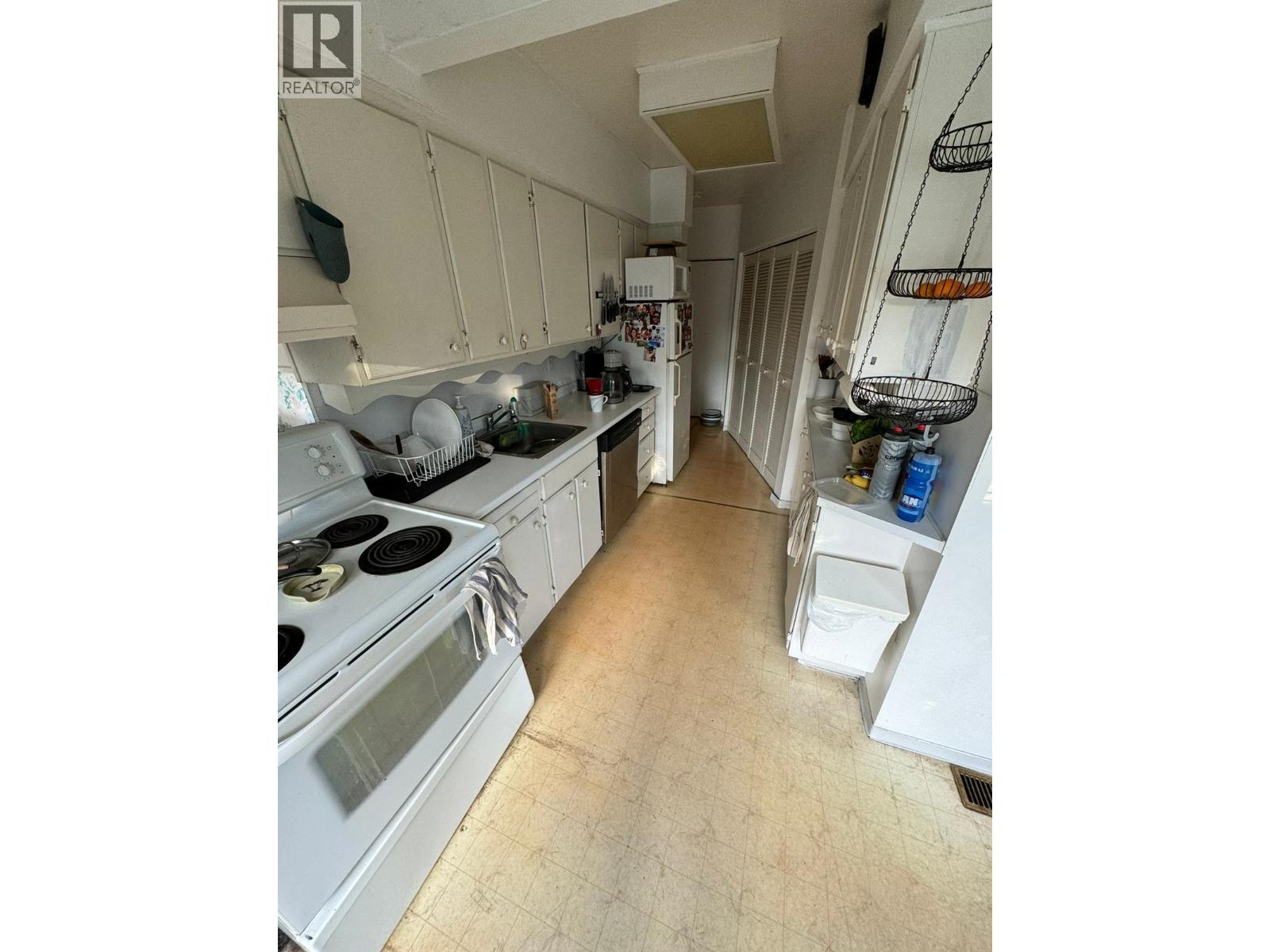 7244 Granville Street, Vancouver, British Columbia  V6P 4X9 - Photo 7 - R3090765