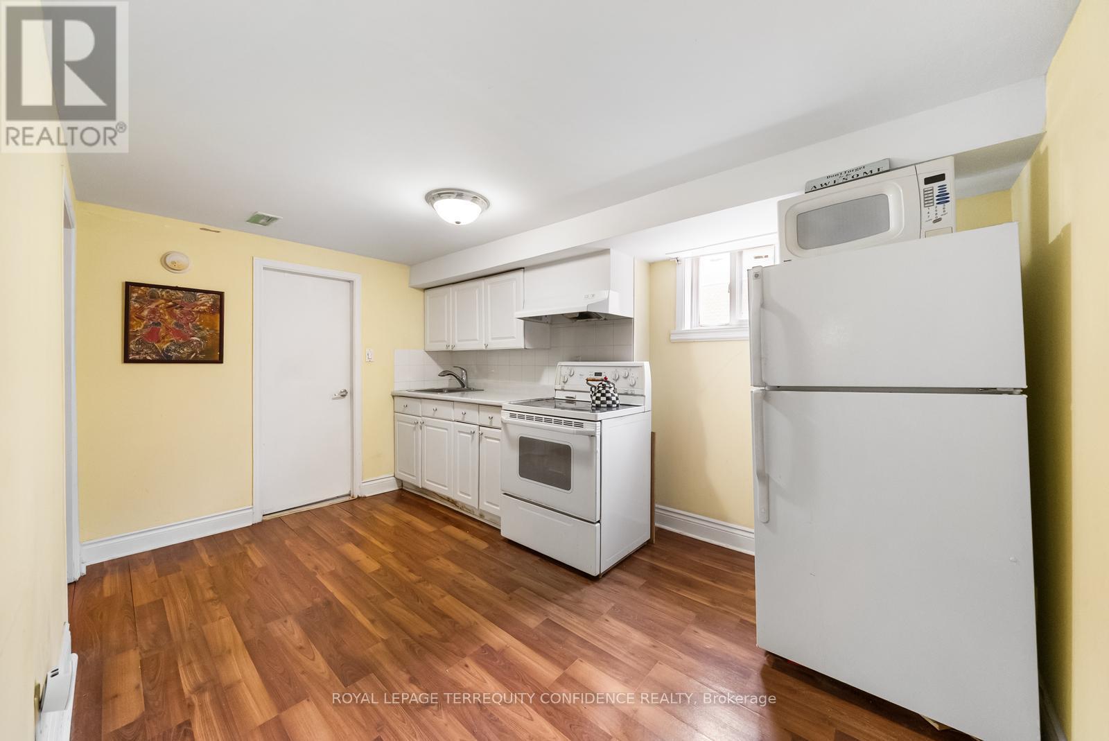 69 Nipigon Avenue, Toronto, Ontario  M2M 2V9 - Photo 19 - C12795742